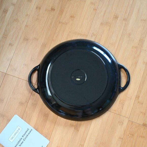 NWT Technique Porcelain Enamel Cast Iron Cookware Paella Sauté Pan 13.5 inches - Picture 4 of 5